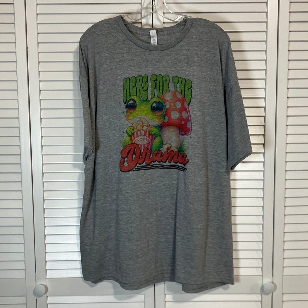 Jerzees Vintage Gray Here For The Drama Frog Mushroom Graphic T-shirt 2XL